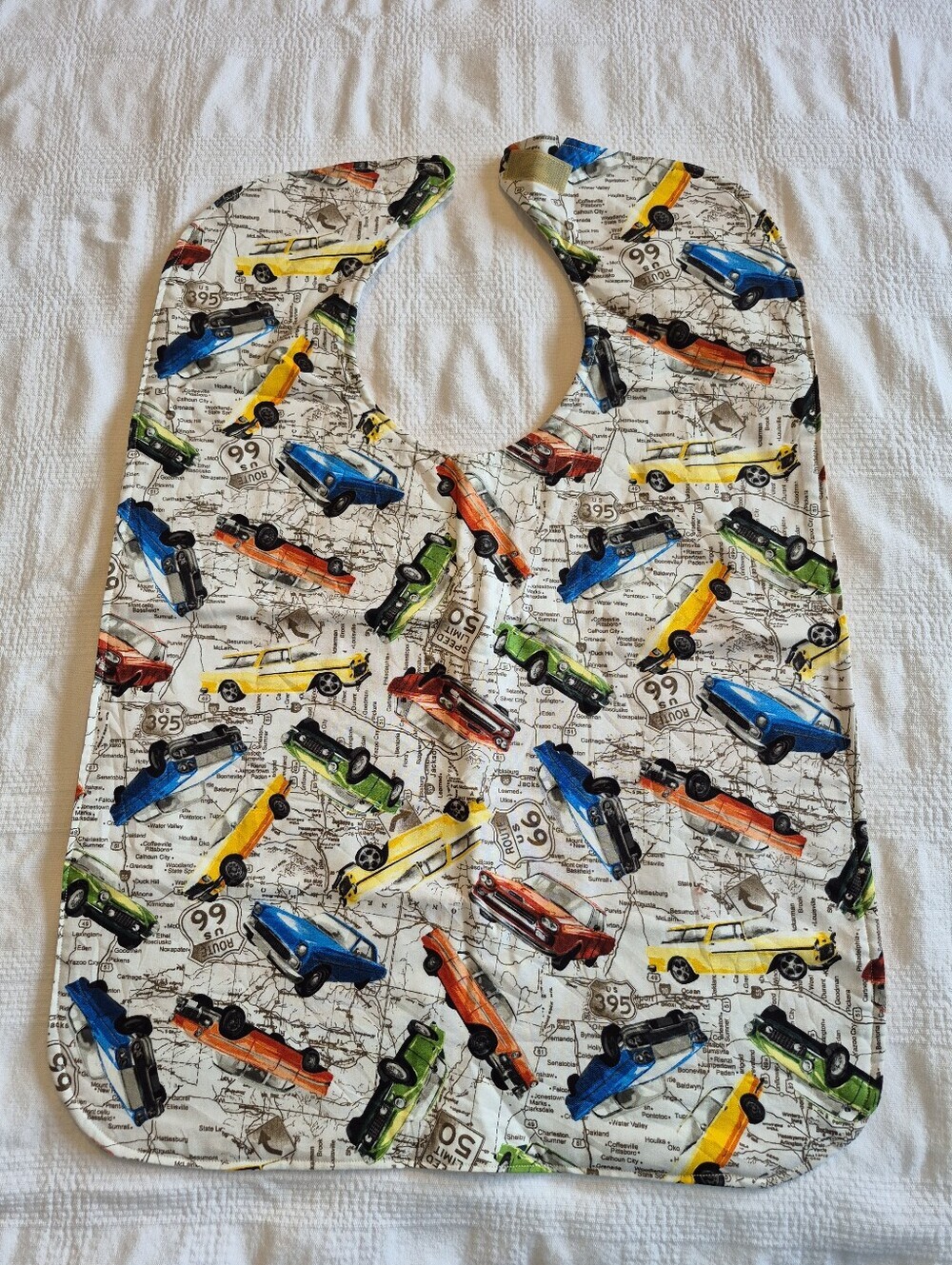 Adult sized crumb catcher car design cotton flannel press tab closure NEW